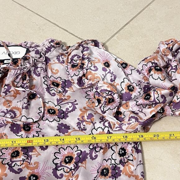 Alexis Satin Sequined Floral Adjustable Waist Peasant Flowy Maxi Dress Size XS - Picture 8 of 9